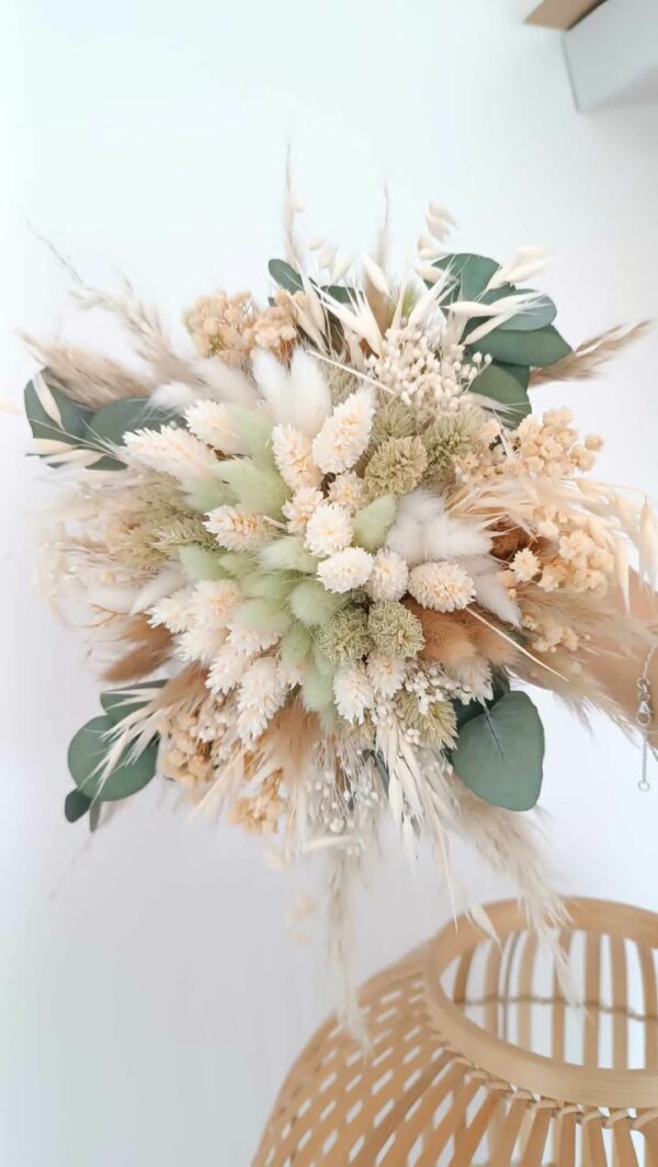 bouquet de mariage en fleurs séchées vert sauge