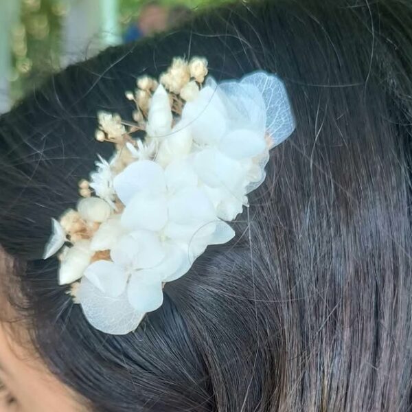 pince pour cheveux en fleurs séchées pour mariage et baptême