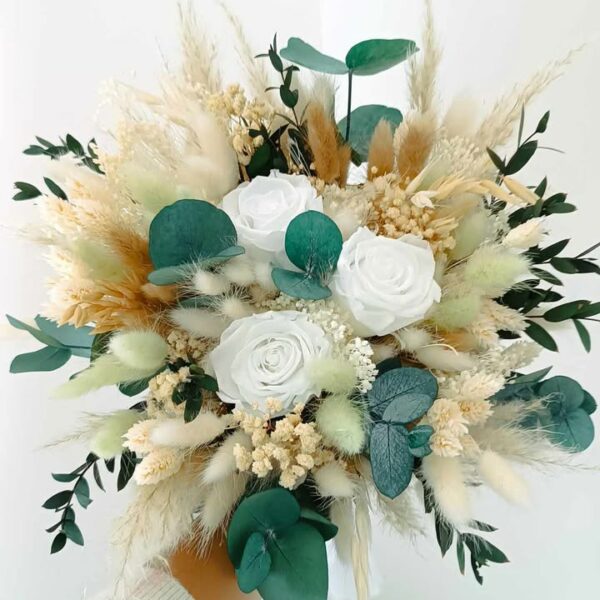 bouquet de mariage en fleurs séchées - Mariage , bouquet de fleurs blanc avec rose éternelle et eucalyptus
