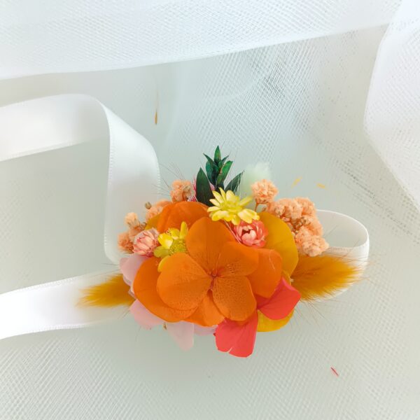 bracelet en fleurs séchées pour mariage et demoiselle d'honneur et mariée et enfant.