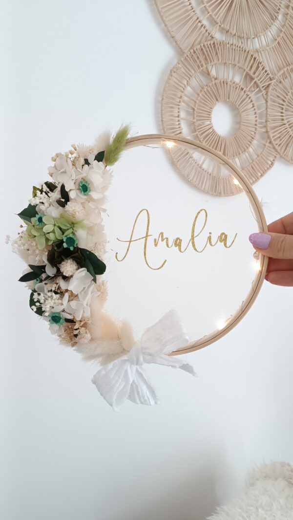 couronne prénom en fleurs séchées avec prénom