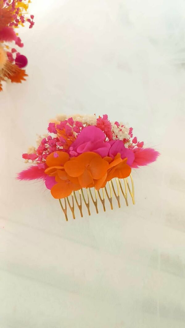 peigne en fleurs séchées pour coiffure mariage