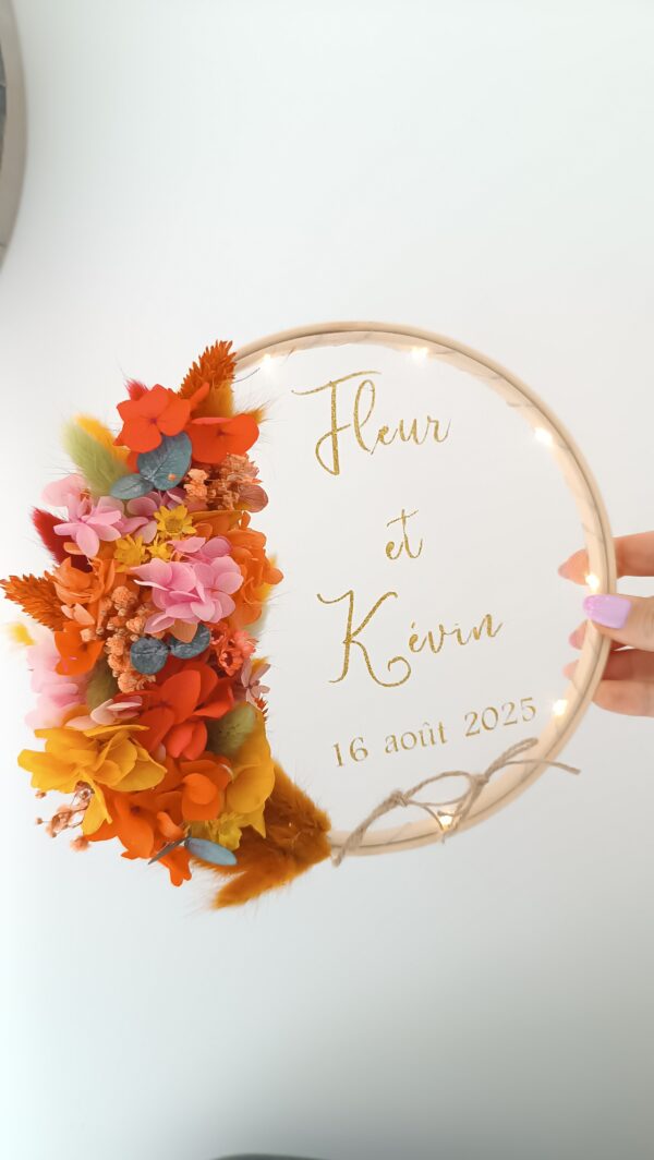 porte alliance en fleurs séchées pour mariage