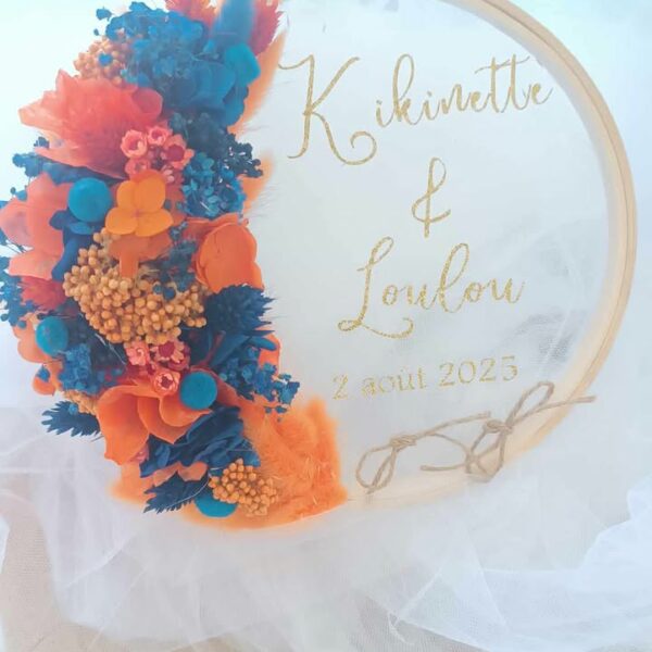 porte alliance en fleurs séchées pour mariage