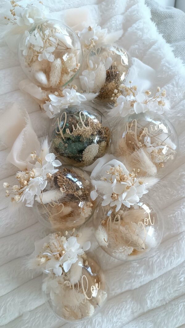 Boule de noël personnalisé en verre avec fleur séchée – Image 8