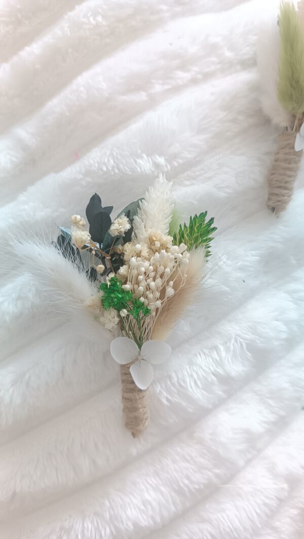 boutonnière mariage pour homme et témoin en fleurs séchées