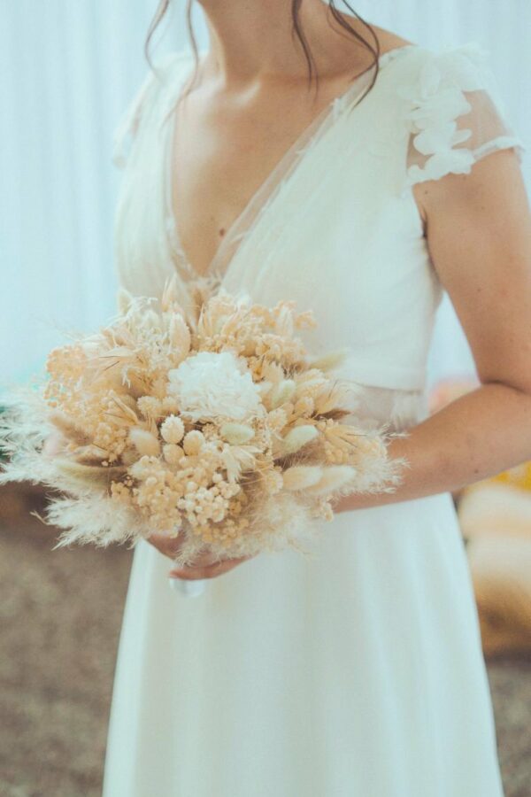 Bouquet de fleur séchées mariage pour mariée avec hortensia blanc – Image 4