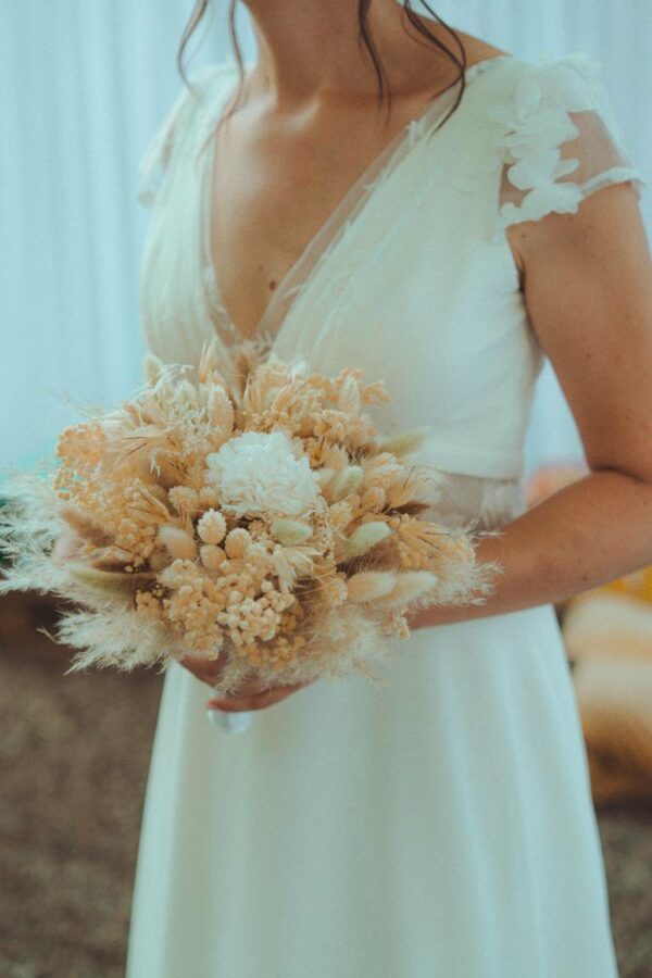 Bouquet de fleur séchées mariage pour mariée avec hortensia blanc – Image 2