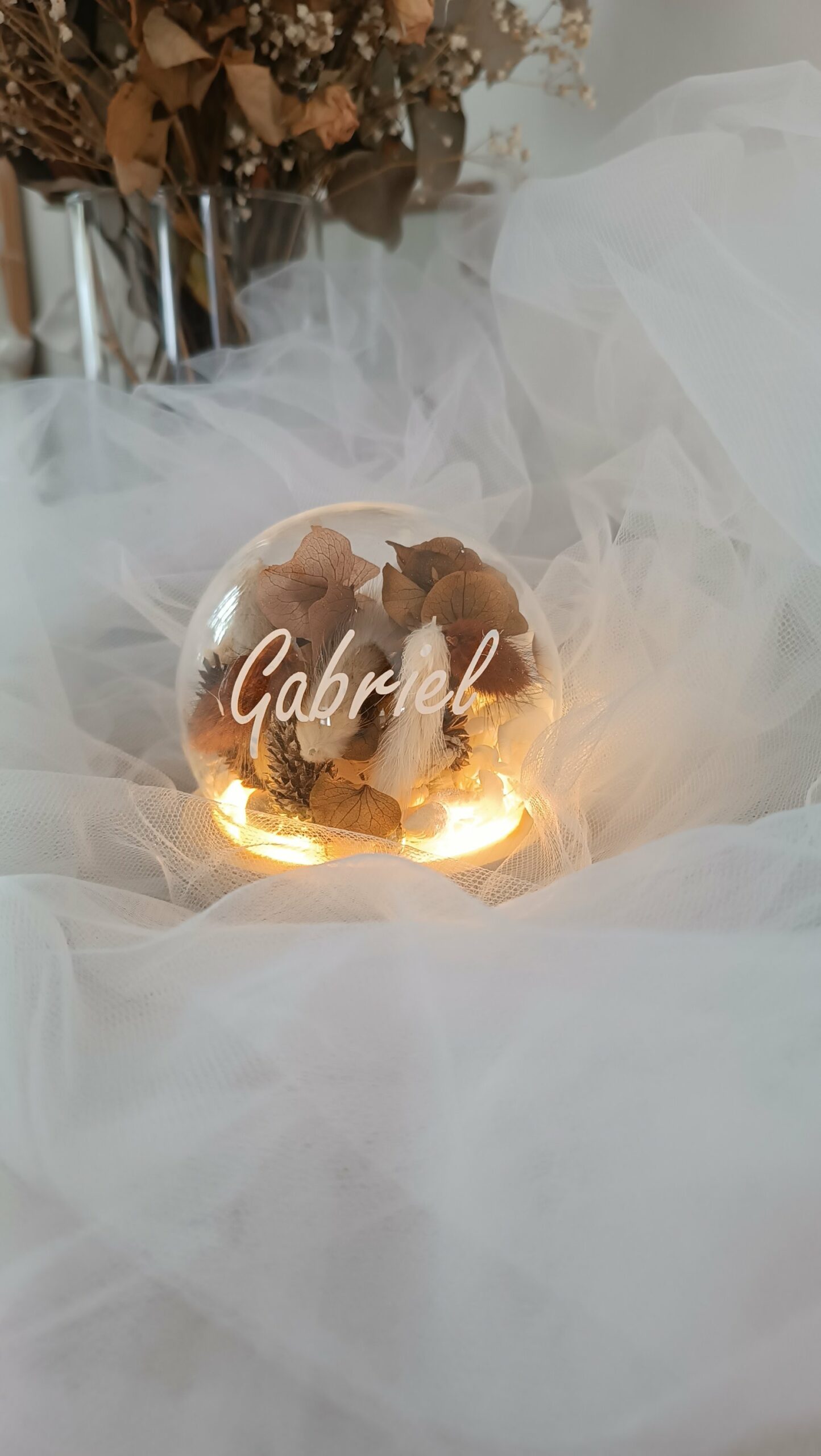 Veilleuse enfant bébé - La dormeuse lumineuse en fleurs séchées rose – Image 8