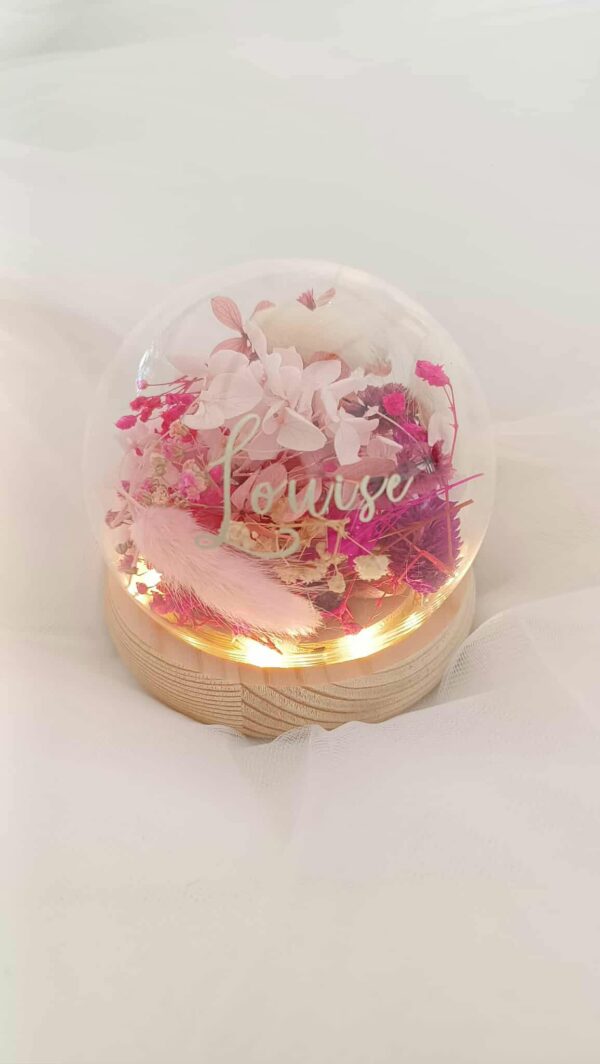 Veilleuse personnalisée, veilleuse en verre, veilleuse prénom enfant, fleurs séchées, décoration chambre enfant, cadeau naissance, lumière douce, veilleuse unique, cadeau personnalisé, veilleuse design en fleurs séchées
