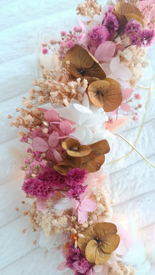 couronne prénom en fleurs séchées à personnaliser avec fil doré – Image 4