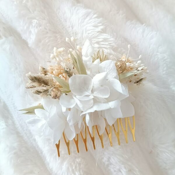 Peigne cheveux en fleurs séché pour mariage baptême - blanc eucalyptus beige