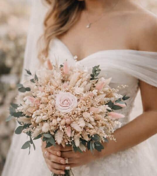 Bouquet de fleurs de mariée
