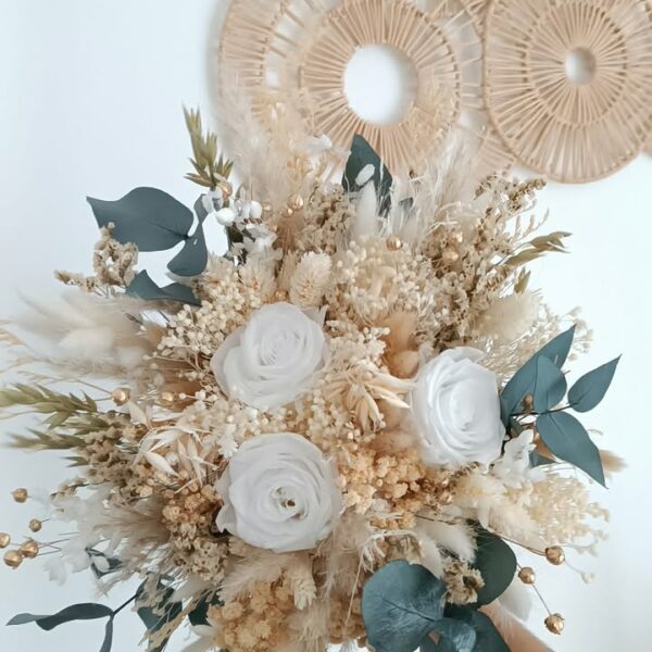 Bouquet de fleur séchées pour mariage -  Mariage bohème blanc et eucalyptus or