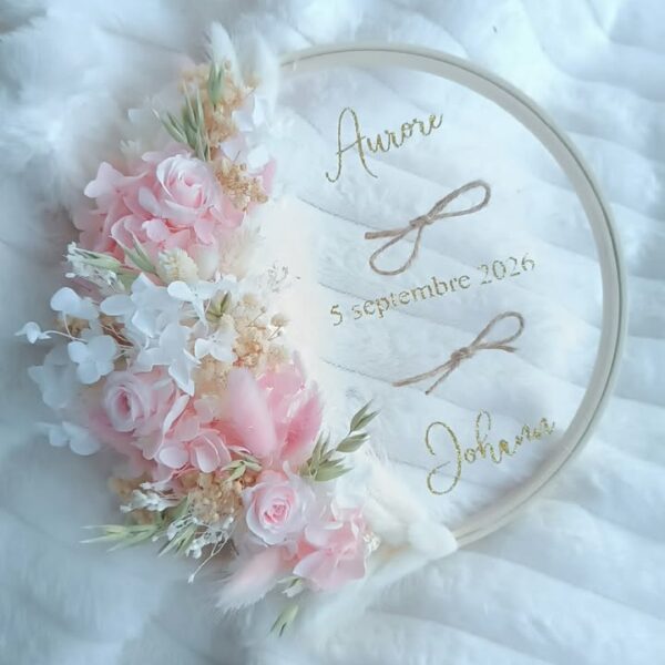 porte alliance en fleurs séchées pour mariage